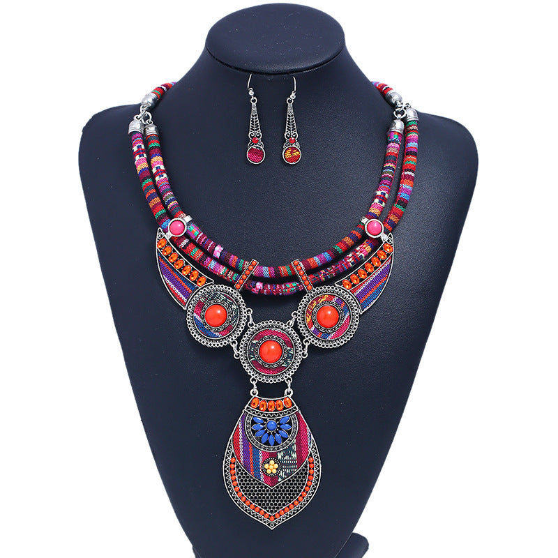 GZ Ice presents these Dazzling Fashion Rich Color Necklace and Earring set