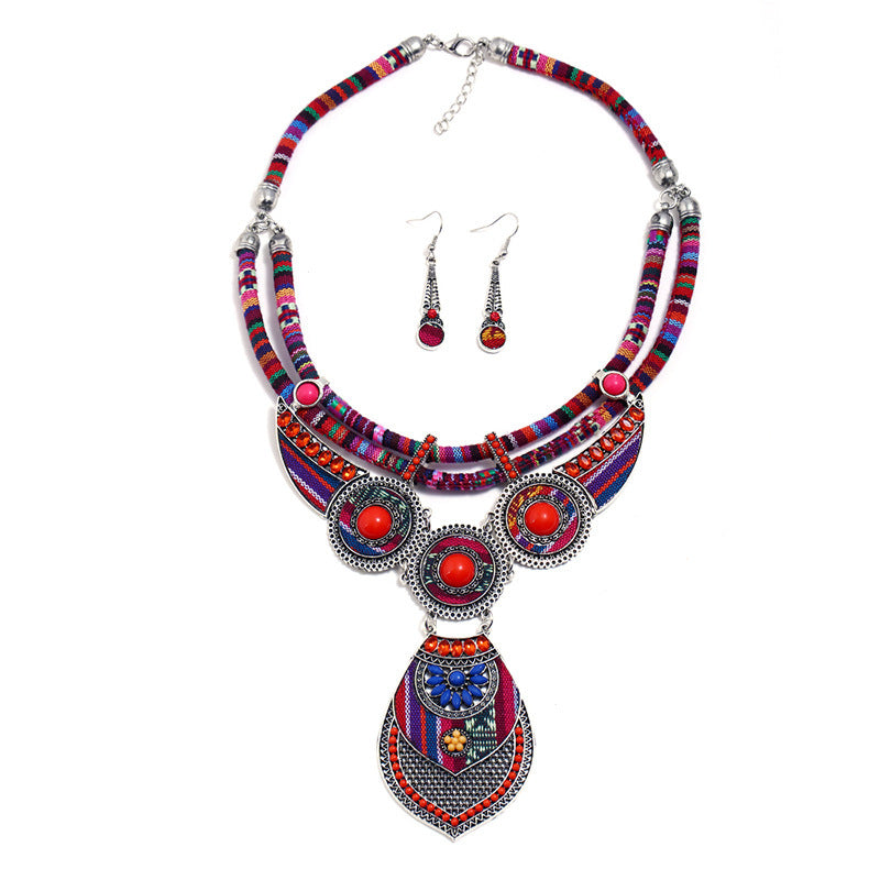 GZ Ice presents these Dazzling Fashion Rich Color Necklace and Earring set