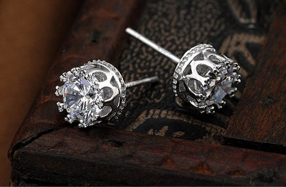 GZ Ice presents 925 Sterling Silver Crown Earrings.