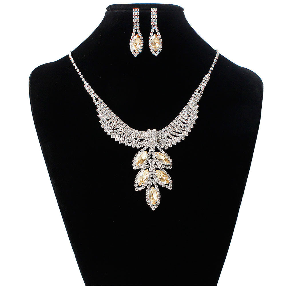 GZ Ice presents this Fashion Trendy Bling Rhinestone necklace and earring