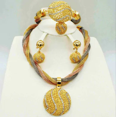 GZ Ice presentsn Fine Gold Jewelry Set